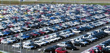 Vendas de veículos têm queda de 17,6% no primeiro trimestre