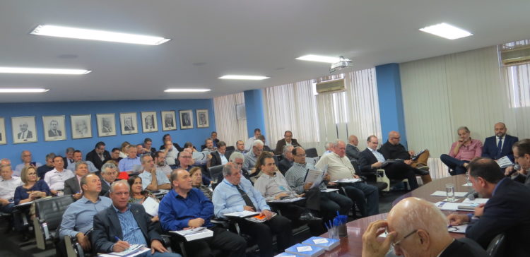 Corretores de seguros aprovam prestação de contas do Sincor-SP